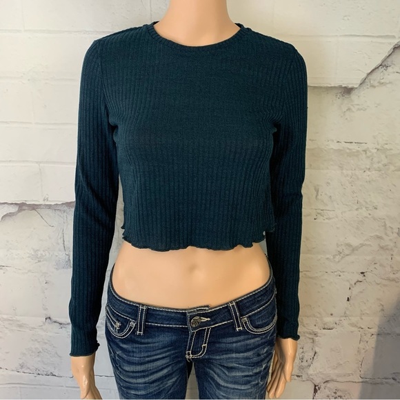 Shein GREEN Crop Top Ling Sleeves. - Picture 1 of 5